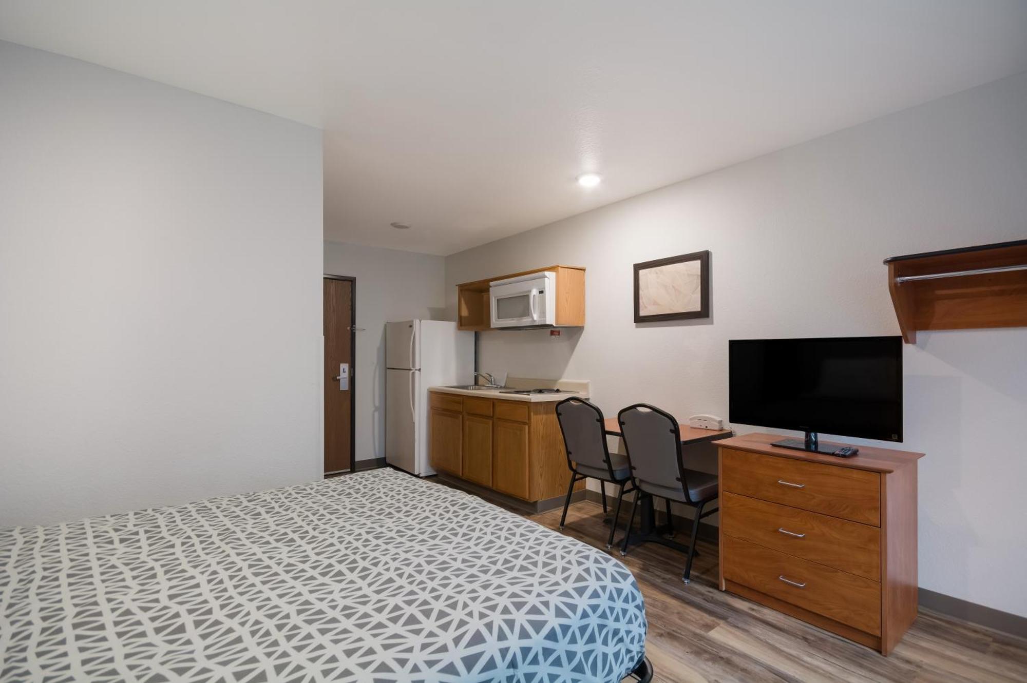 Woodspring Suites Augusta Riverwatch Exterior photo